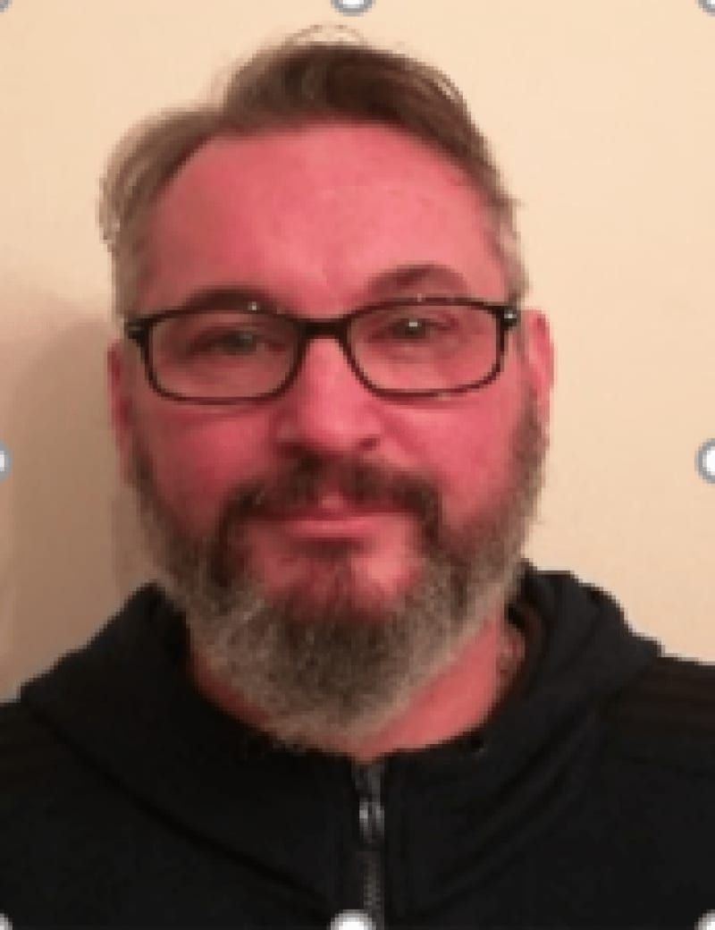 Profil de Enis
